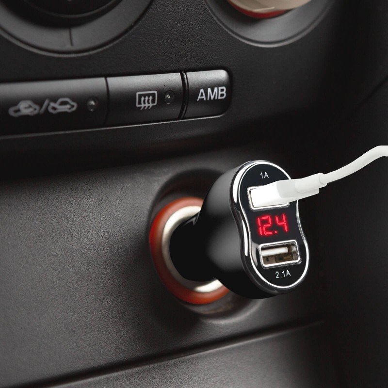20798-autos-szivargyujto-adapter-2-x-usb-feszultsegmerovel-es-arammerovel.html