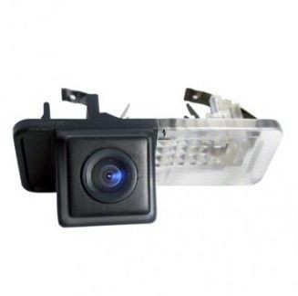 4440-audi-a3-jarmspecifikus-tolatokamera.html