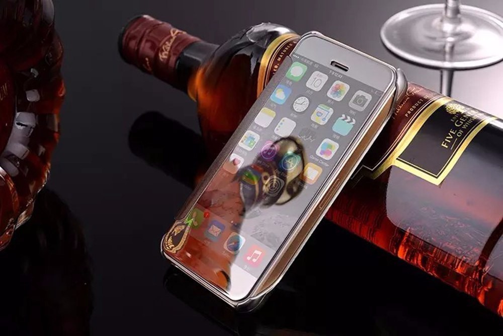 elegans-formatervezesu-flip-tok-iphone-telefonokhoz.html