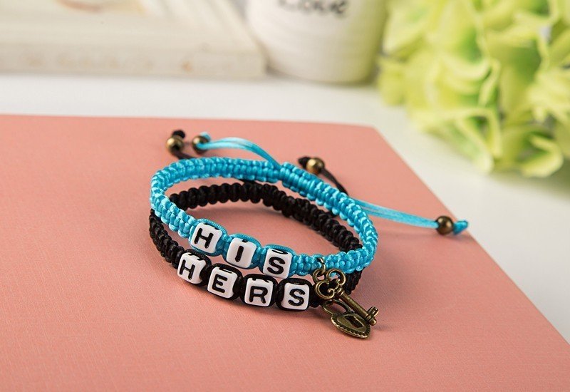 szerelem-karkoto.html