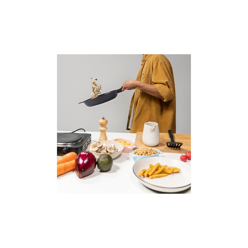 nem-tapadasmentes-serpenyo-indukcios-tuzhelyre-es-gazgrillre-20cm-vim-1221